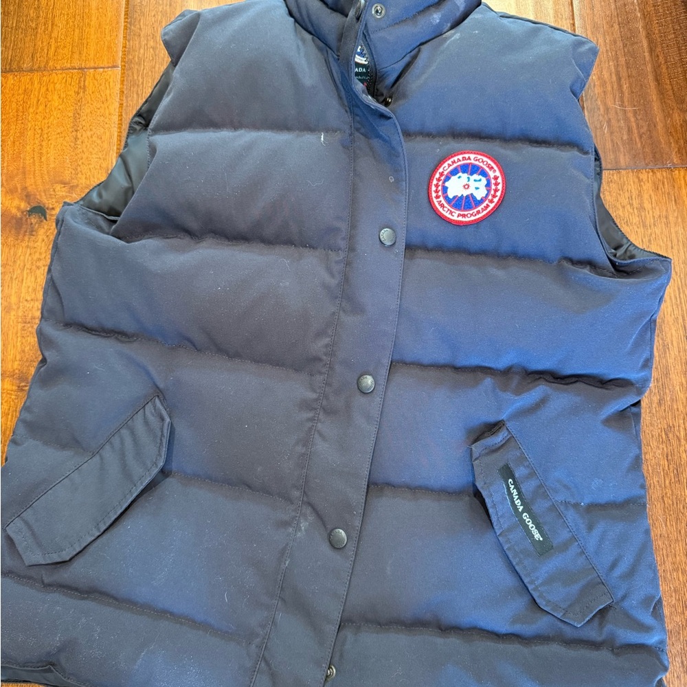 Canada Goose Black Puffer Vest